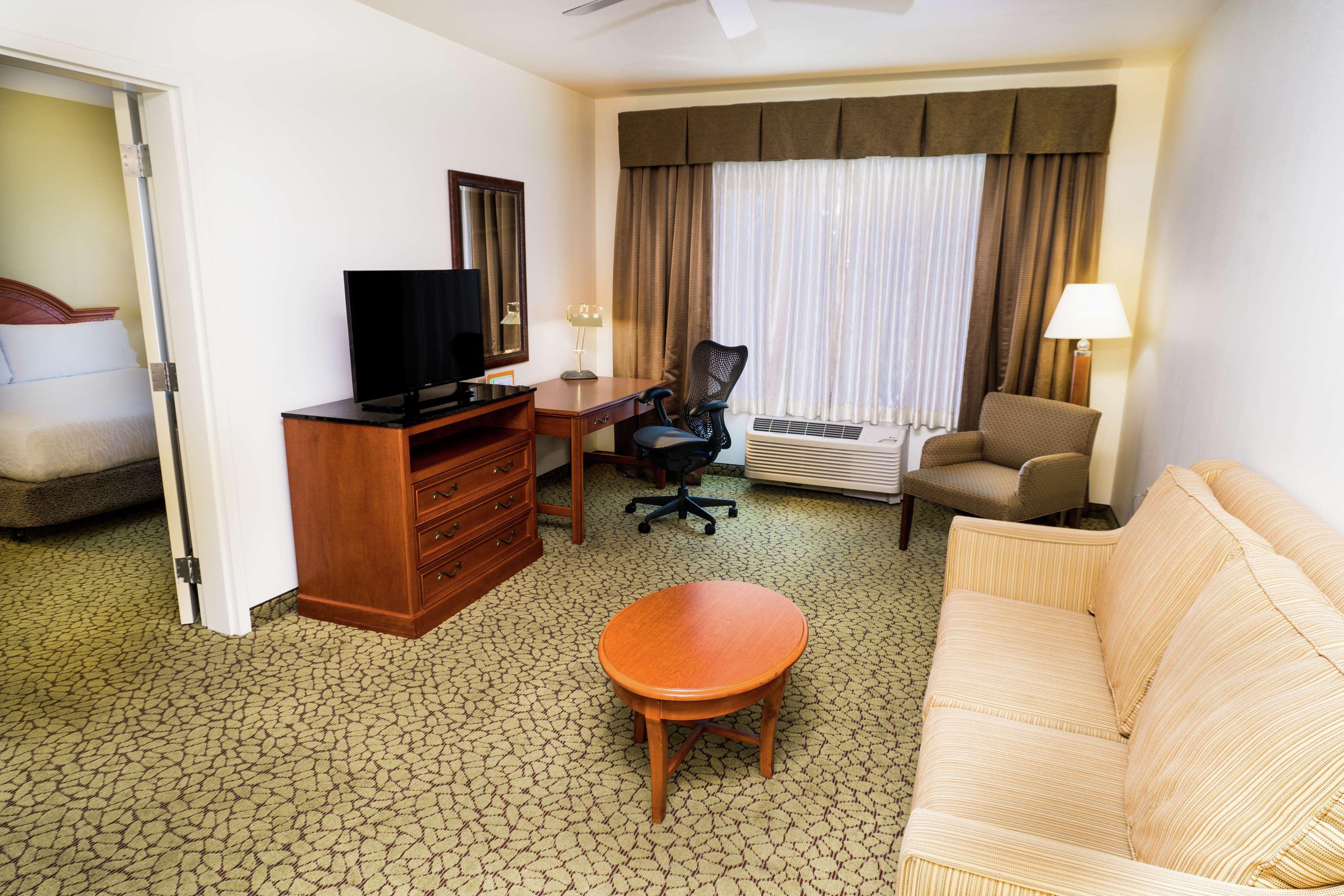 Hilton Garden Inn Ontario Rancho Cucamonga Exteriér fotografie